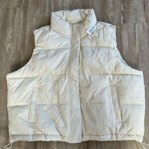 Old Navy Off-White Puffer Vest